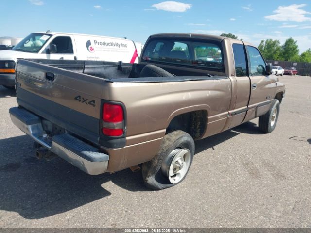 2000 DODGE RAM 1500 3B7HF13YXYM225091 Photo 3