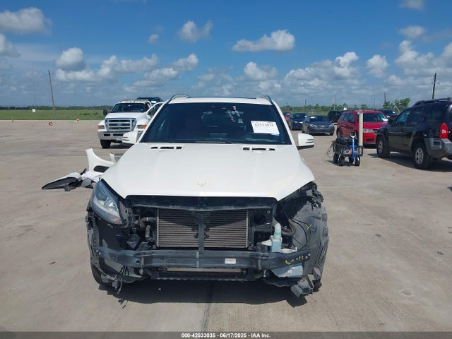 Mercedes-Benz m276 2016 4JGDA5GB0GA668139 Image 12