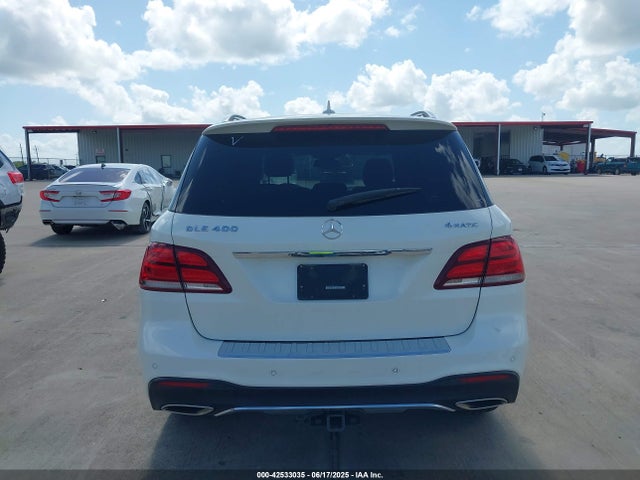 Mercedes-Benz m276 2016 4JGDA5GB0GA668139 Image 16