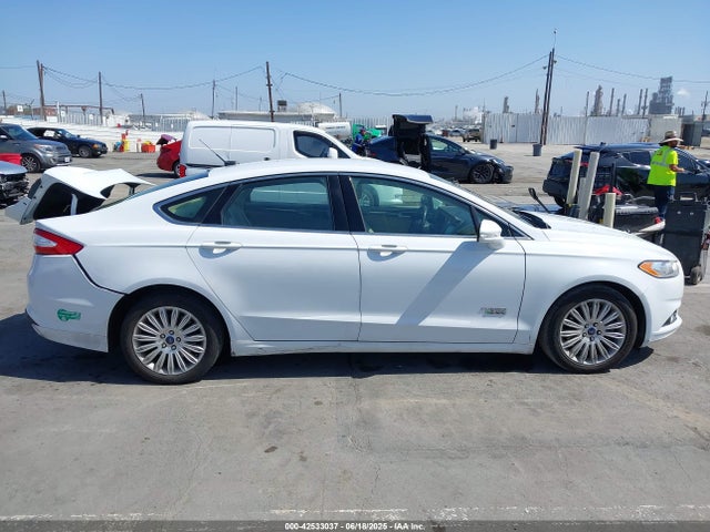 3FA6P0PU8GR187180 Ford 2016
