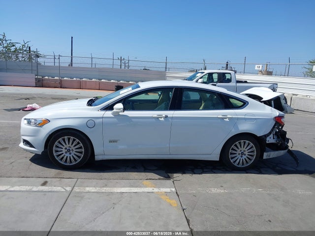 3FA6P0PU8GR187180 Ford 2016