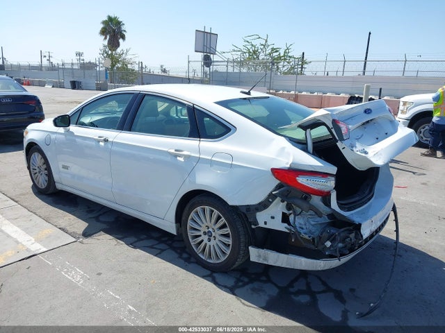 3FA6P0PU8GR187180 Ford 2016