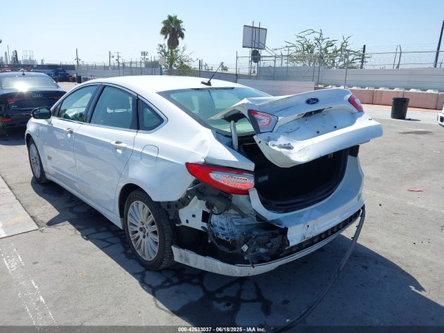 3FA6P0PU8GR187180 Ford 2016