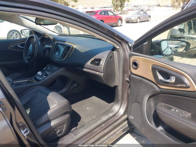 1C3CCCEG6FN601795 Chrysler 2015