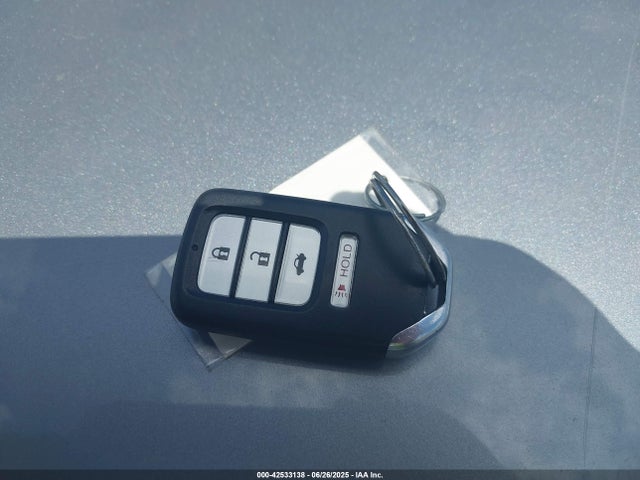 2HGFC1E57HH704295 Honda l15b7