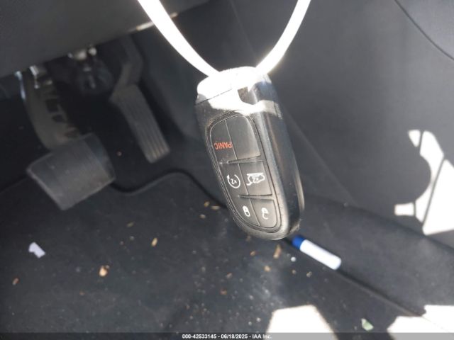 1C4PJMDX4KD400228 Jeep 2019