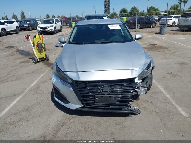 Nissan 2023 2023 1N4BL4BV5PN373750 Image 12