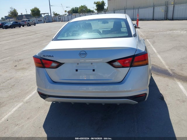Nissan 2023 2023 1N4BL4BV5PN373750 Image 16