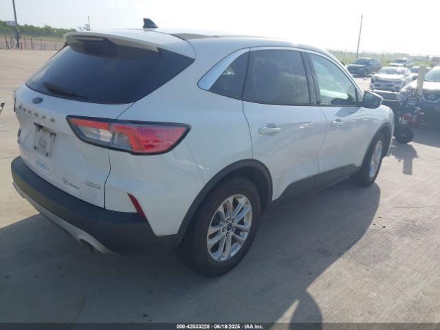 2020 FORD ESCAPE 1FMCU0G67LUA10190 Photo 3