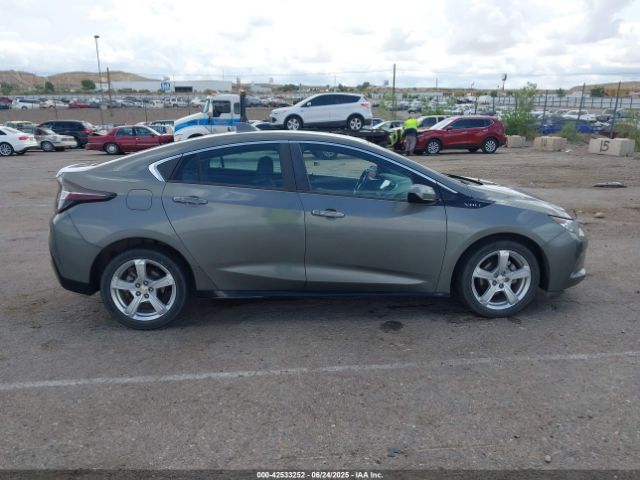 1G1RA6S56HU104585 Chevrolet l3a - di: direct injectio, vvt: variable valve timing, hybrid, gen 1