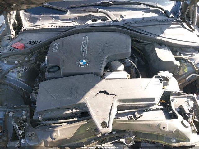 WBA8Z5C56GGS37586 BMW 2016