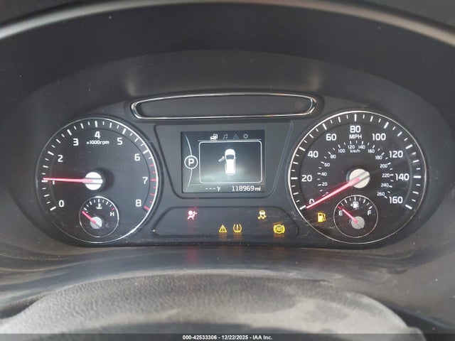 5XYPG4A33HG262966 KIA Sorento 2.4l L