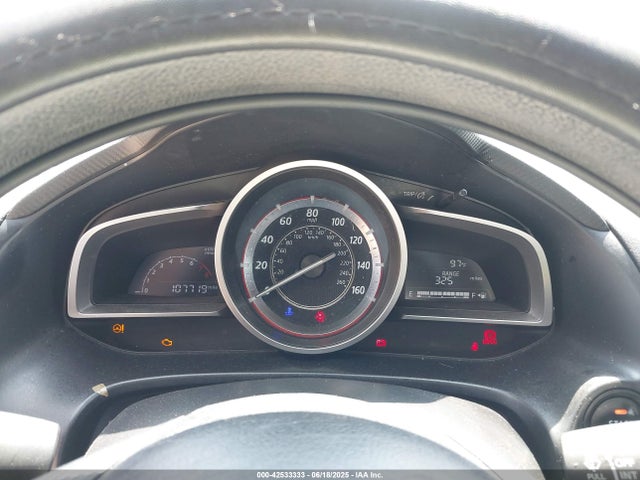 3MZBM1U74FM211067 Mazda pe