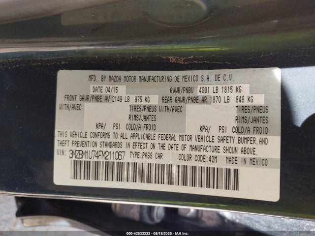 3MZBM1U74FM211067 Mazda pe