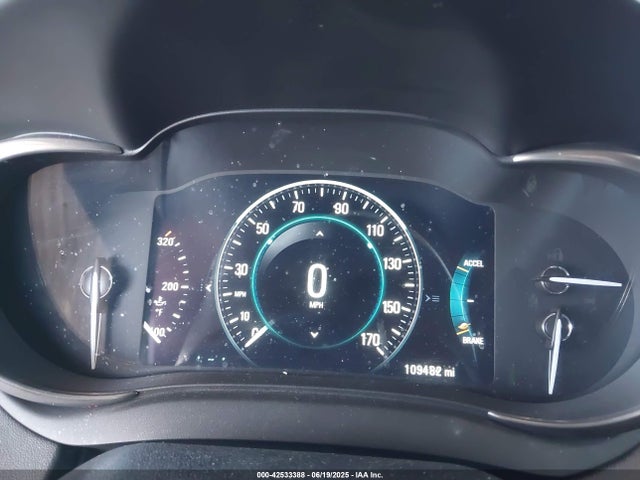 1G4GB5G35EF167833 Buick lfx