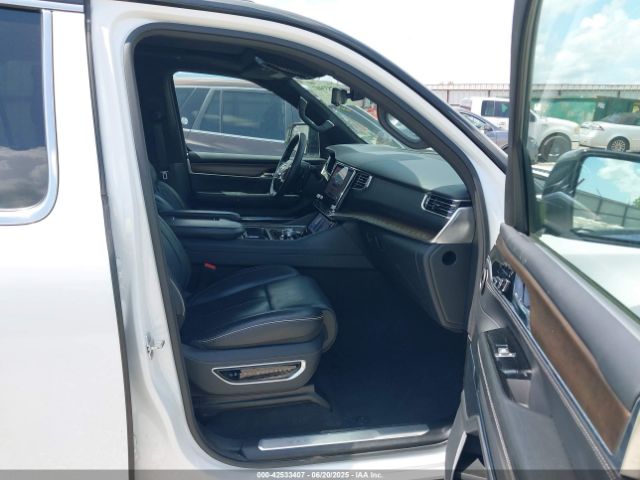 2023 JEEP GRAND WAGONEER L 1C4SJSFP7PS530079 Photo 4