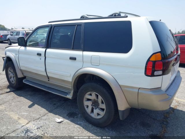 2000 MITSUBISHI MONTERO SPORT JA4LS31H1YP036855 Photo 2