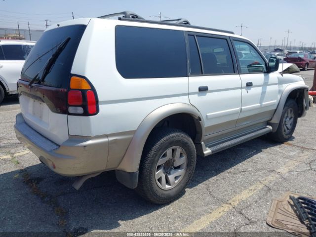 2000 MITSUBISHI MONTERO SPORT JA4LS31H1YP036855 Photo 3
