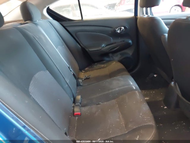 Nissan 2014 2014 3N1CN7AP0EL853949 Image 8