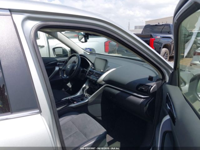 2025 MITSUBISHI ECLIPSE CROSS JA4ATWAA7SZ012449 Photo 4