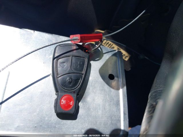 1999 MERCEDES-BENZ CLK 320 WDBLJ65G0XF085110 Photo 10