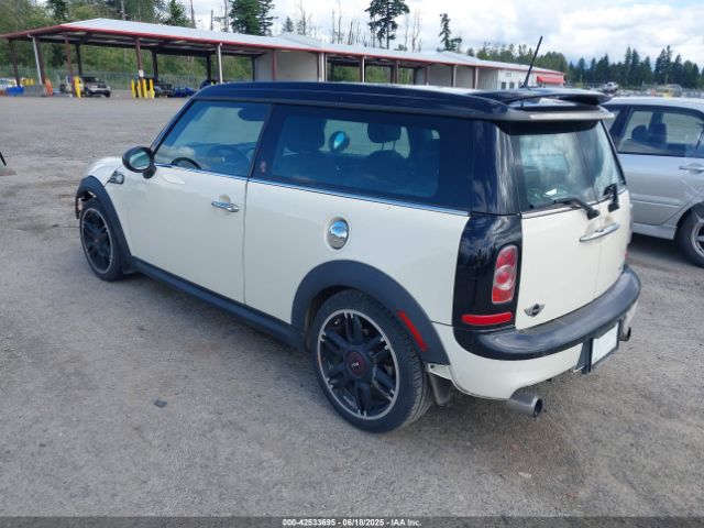 2011 MINI COOPER S CLUBMAN WMWZG3C58BTY31191 Photo 2