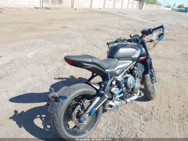 2025 TRIUMPH MOTORCYCLE TRIDENT 660 SMTL21U40STCD1959 Photo 3
