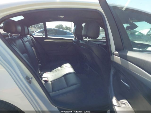 WBA5B1C57GG129042 BMW 2016