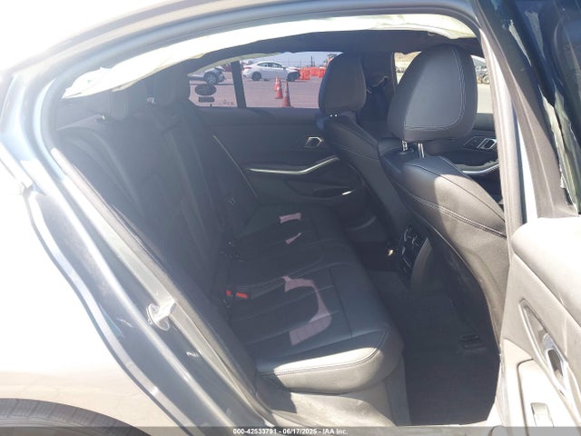 BMW 330I 2024 3MW69FF05R8E86640 Image 8