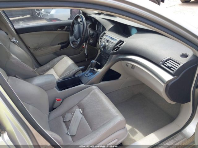 2010 ACURA TSX JH4CU2F65AC034748 Photo 4