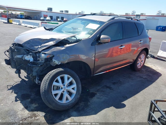 JN8AZ1MU0EW410156 Nissan 2014