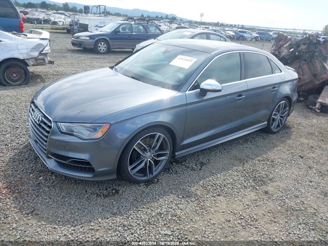 Audi 2015 2015 WAUFFGFF1F1125831 Image 2