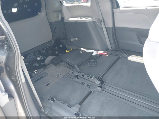 5TDKK3DC2FS629855 Toyota 2gr-fks