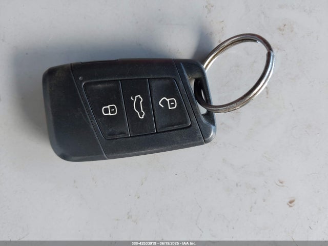 3VWC57BU7KM058241 Volkswagen 1.4 tsi