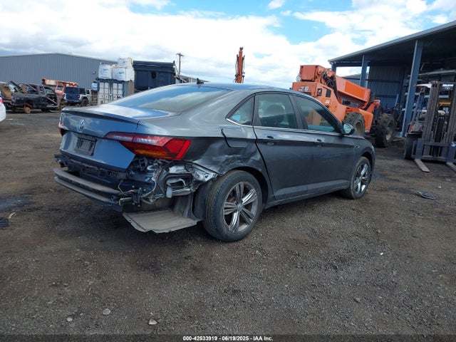 3VWC57BU7KM058241 Volkswagen 1.4 tsi