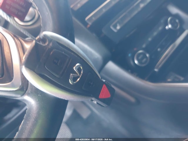 SJKCH5CR3JA056519 Infiniti m27020
