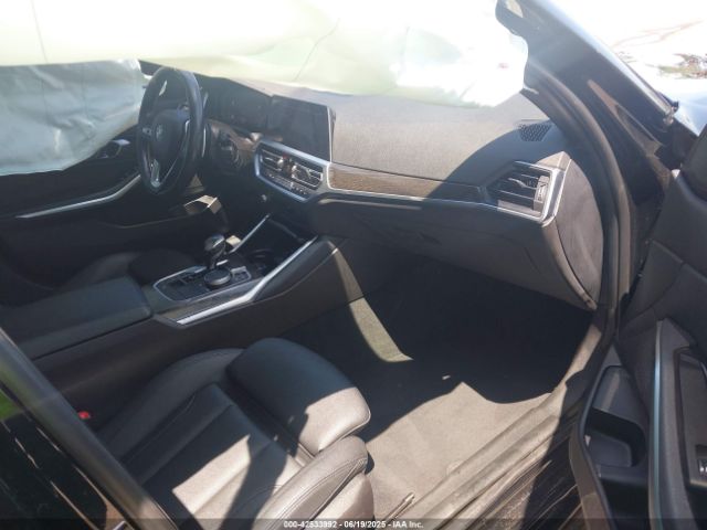 2020 BMW 330I 3MW5R7J05L8B23402 Photo 4