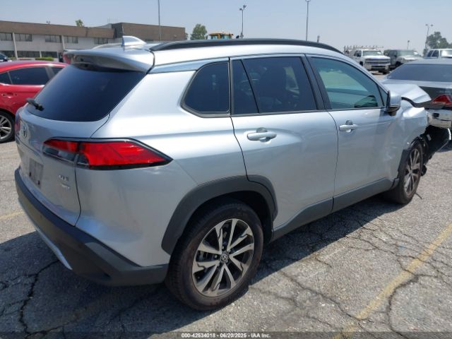 2023 TOYOTA COROLLA CROSS 7MUDAABG8PV049247 Photo 3