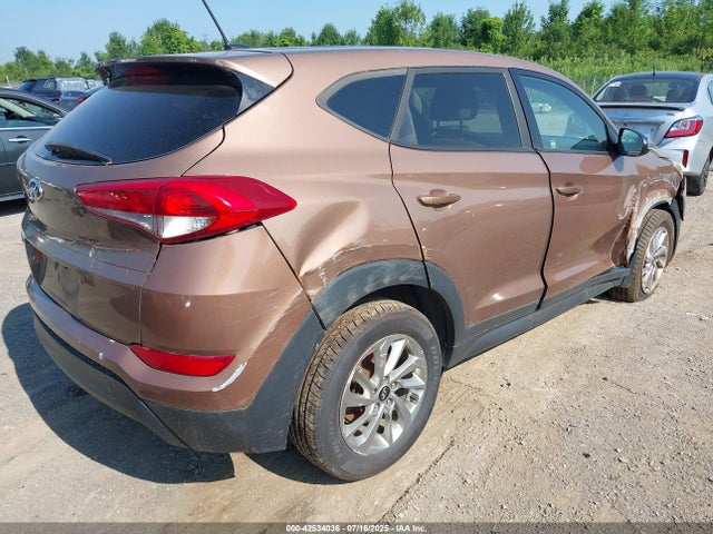 KM8J23A47HU268187 Hyundai TUCSON SE
