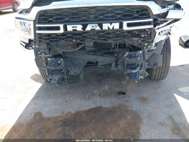 3C6UR5HJ6NG390520 RAM 2500