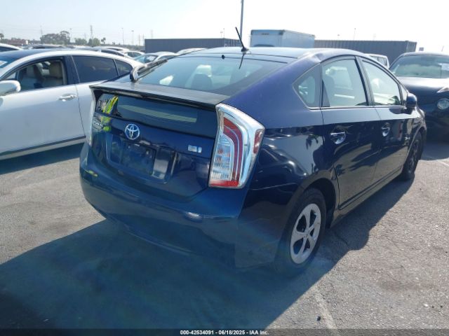 JTDKN3DU3E0369368 Toyota Prius Two