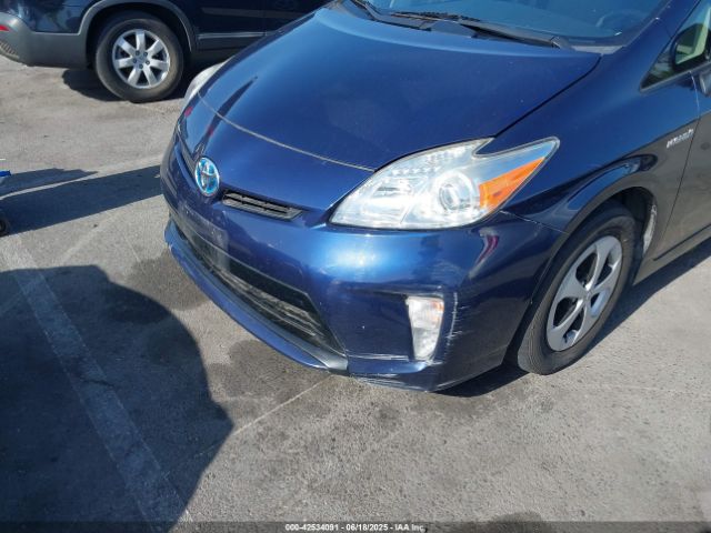 JTDKN3DU3E0369368 Toyota Prius Two