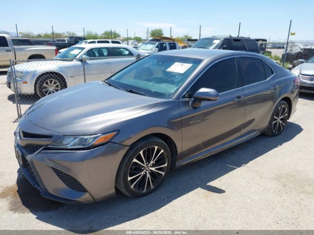 2018 TOYOTA CAMRY 4T1B11HK0JU052140 Photo 1