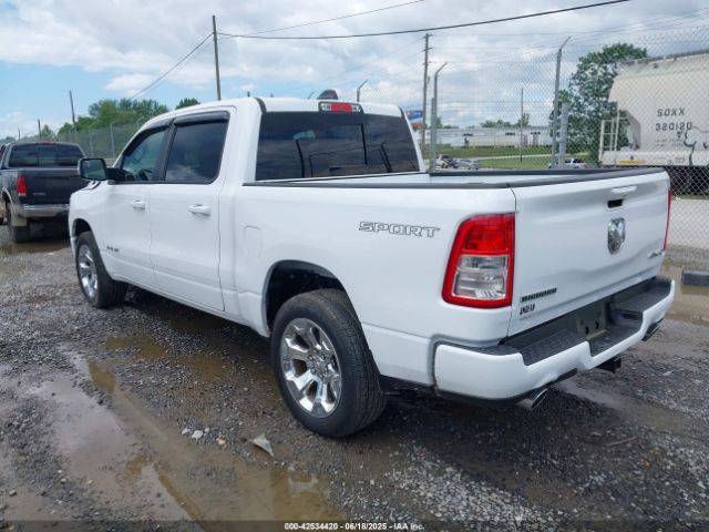 2023 RAM 1500 1C6SRFFT7PN704929 Photo 2