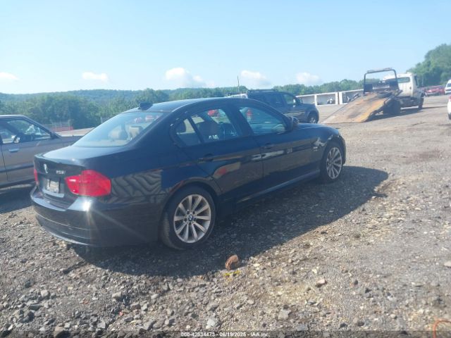 2011 BMW 328I WBAPK7C5XBF085225 Photo 3