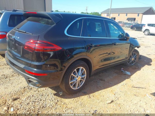 2016 PORSCHE CAYENNE WP1AA2A26GKA11806 Photo 3