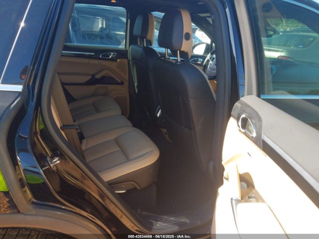 2016 PORSCHE CAYENNE WP1AA2A26GKA11806 Photo 7