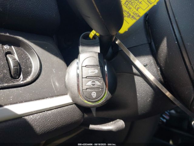 2018 MINI COUNTRYMAN WMZYT5C37J3E59574 Photo 10