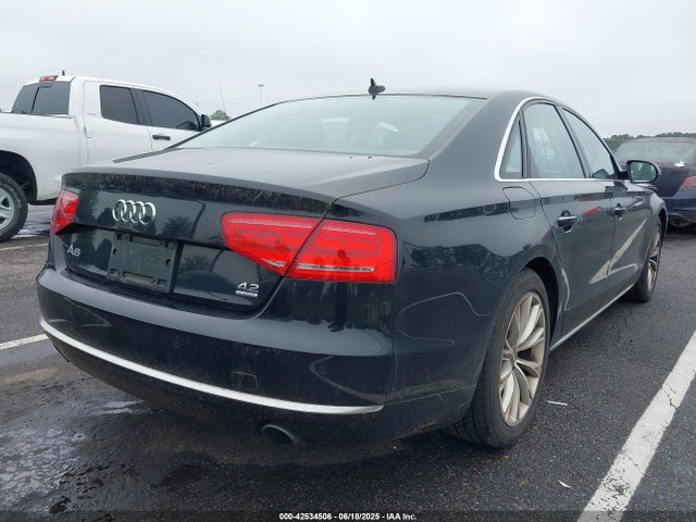 2011 AUDI A8 WAUAVAFD0BN024825 Photo 3