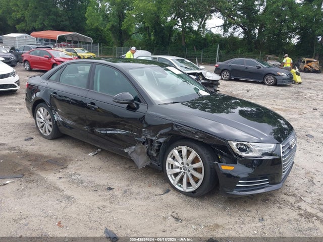 2017 AUDI A4 WAUANAF47HN006377 Photo 0